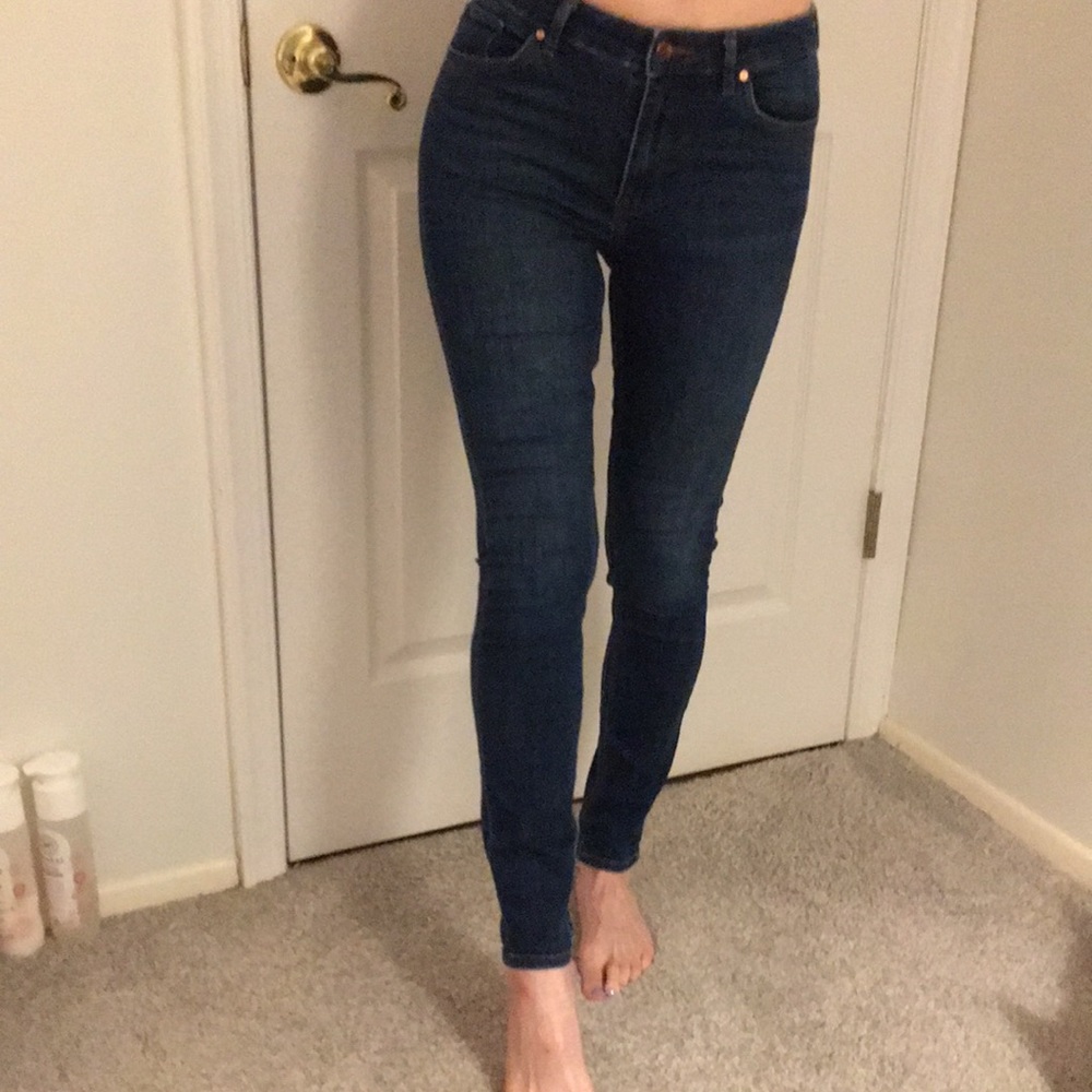 H&M - Classic Skinny Jeans - Size: 6 (US)